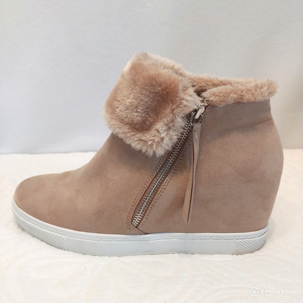 Brash women Tan Y2K Faux Fur Ankle zip up fashion casual boots shoes size 11